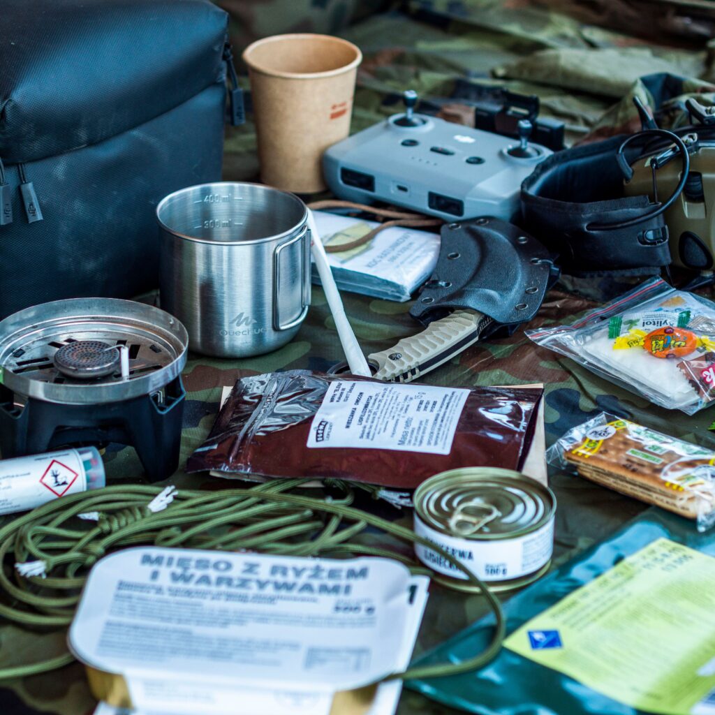 Kit de emergencia para casa: la guía completa y la lista de la UE (2026)